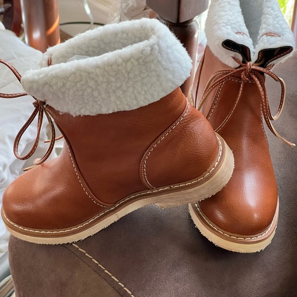 Size5-5.5 cognac bootie - Picture 6 of 10
